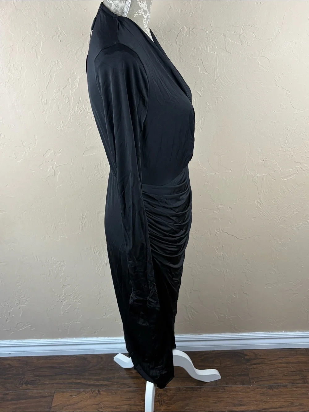 NWT Emprada Black Maxi Long Dress Ruched Twisted Deep V-neck Elegant Women Large - Picture 7 of 10
